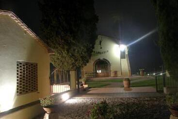 هتل Agriturismo Mercurio