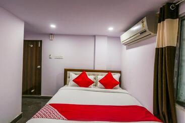 هتل O Red Velvet Classic Near Netaji Subhash Chandra Bose International Airport