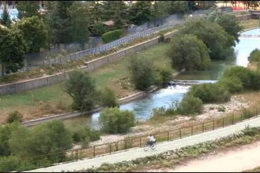 هتل River