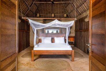 هتل Zanzibar Sunrise At Bandas