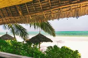 هتل Zanzibar Sunrise At Bandas