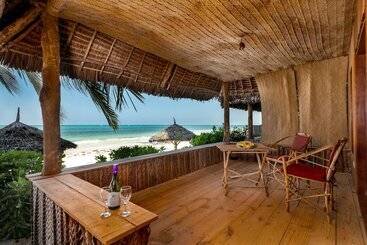 هتل Zanzibar Sunrise At Bandas