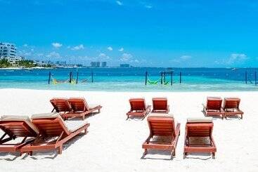 Resort The Sens Cancun