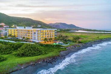 هتل Koi Resort Saint Kitts, Curio Collection By Hilton