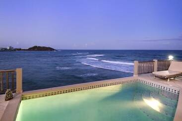 Beach House Younes By Island Properties Online