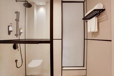 Lemon Tree Hotel, Jumeirah Dubai