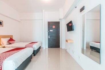 هتل The Habitat By Oyo Rooms