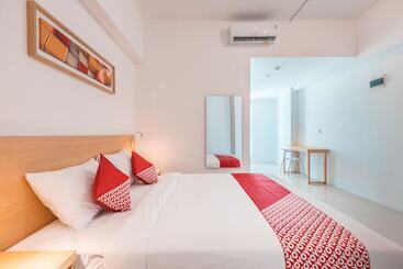 هتل The Habitat By Oyo Rooms