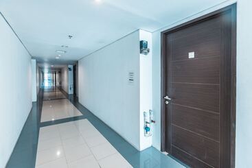 هتل The Habitat By Oyo Rooms