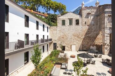 هتل Neya Porto