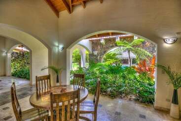 Casa Las Brisas A Caribbean Vacation Dream