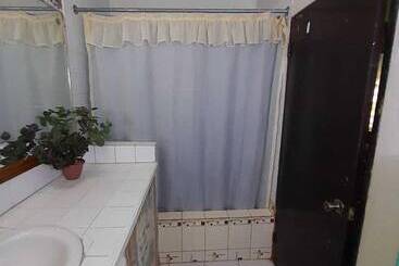 پانسیون Comfort Kingdom Villa Bed & Breakfast