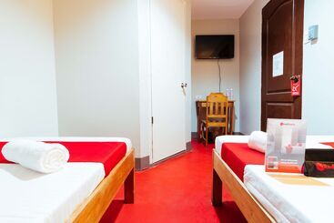 پانسیون Reddoorz Plus @ Rizal Avenue Palawan