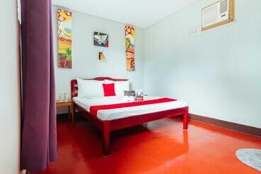 پانسیون Reddoorz Plus @ Rizal Avenue Palawan