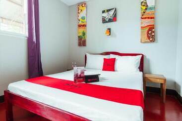 پانسیون Reddoorz Plus @ Rizal Avenue Palawan