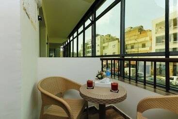Pyramid Edge Hotel & Exclusive Pyramids View Rooftop