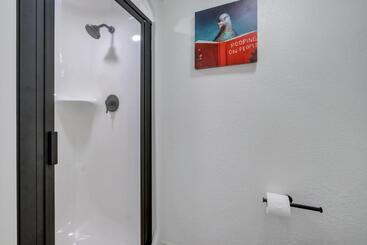 Bob Hotels Tallahassee   Boutique On Budget