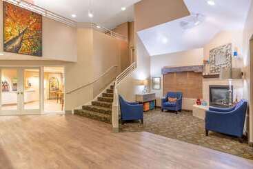 هتل Days Inn By Wyndham Eagan Minnesota Near Mall Of America