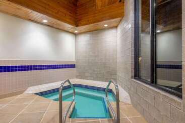 هتل Days Inn By Wyndham Eagan Minnesota Near Mall Of America