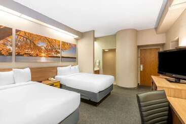 هتل Days Inn By Wyndham Eagan Minnesota Near Mall Of America