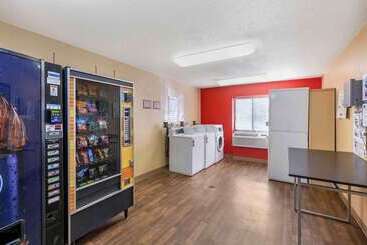 هتل Extended Stay America Suites  Cleveland  Westlake