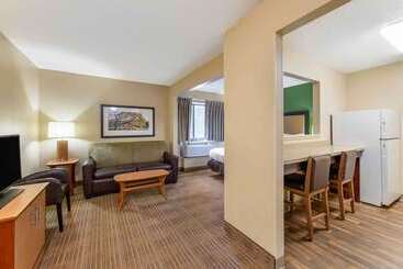 هتل Extended Stay America Suites  Cleveland  Westlake