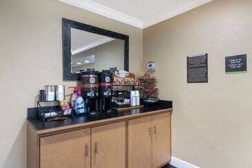 هتل Extended Stay America Suites  Melbourne  Airport