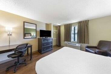 هتل Extended Stay America Suites  Melbourne  Airport