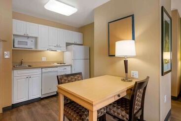 هتل Extended Stay America Suites   Orlando   Convention Center   Universal Blvd