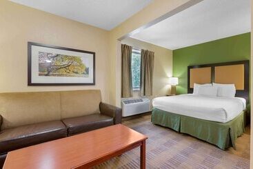 هتل Extended Stay America Suites  Toledo  Maumee