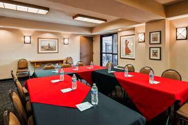 هتل Inn At Santa Fe, Surestay Collection By Best Western