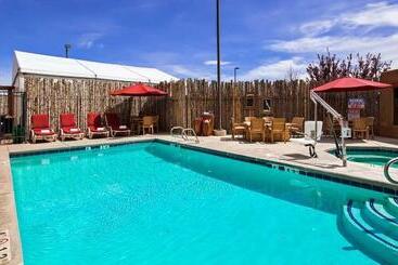 هتل Inn At Santa Fe, Surestay Collection By Best Western