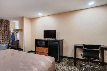 酒店 Quality Inn Lees Summit  Kansas City