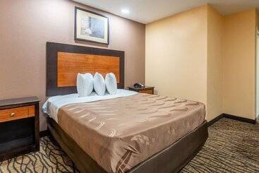 酒店 Quality Inn Lees Summit  Kansas City