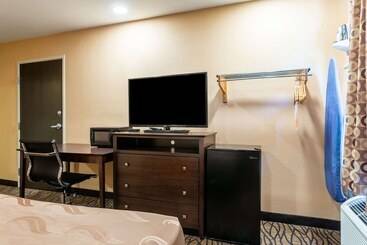 酒店 Quality Inn Lees Summit  Kansas City