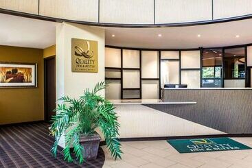 هتل Quality Inn & Suites
