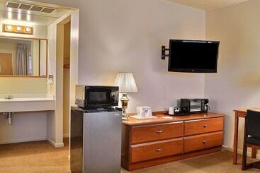 هتل Rodeway Inn Cody