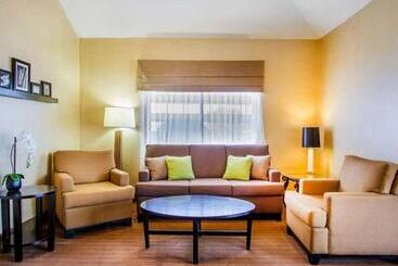 هتل Econo Lodge Amarillo East
