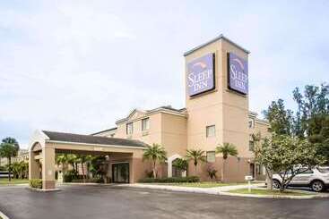 هتل Sleep Inn Miami Airport