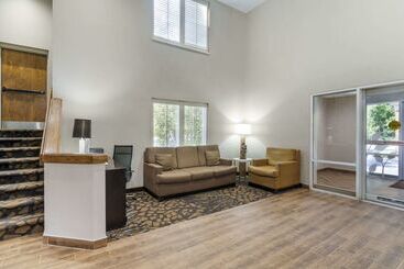 هتل Sleep Inn Mt. Pleasant  Charleston