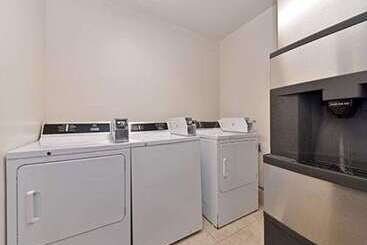 هتل Sleep Inn Rockford I 90