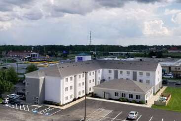 هتل Sleep Inn Sandusky