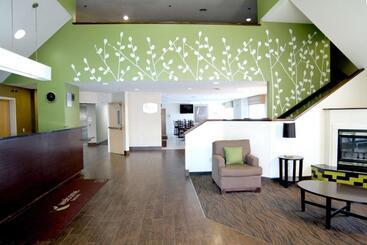 هتل Sleep Inn Sandusky