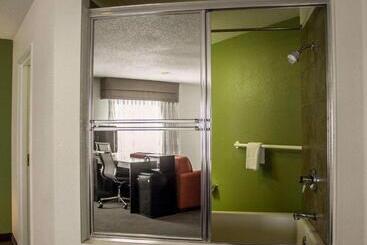 هتل Sleep Inn Sandusky
