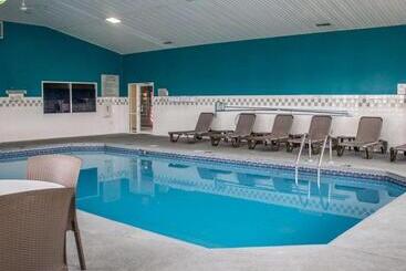 هتل Sleep Inn Sandusky