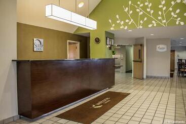 هتل Sleep Inn Sandusky