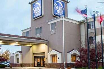 هتل Sleep Inn & Suites Buffalo Airport