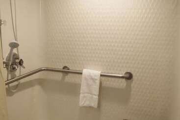 هتل Sleep Inn & Suites Buffalo Airport