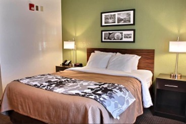 هتل Sleep Inn & Suites Buffalo Airport