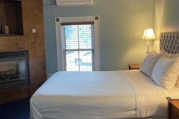Hotel Somerset House Inn